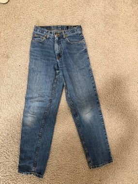 Eddie Bauer Classic Straight Jeans in Washed Blue